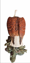 Load image into Gallery viewer, 1999 EAGLES CLUB HOUR OF POWER CERAMIC EAGLE ON PINE