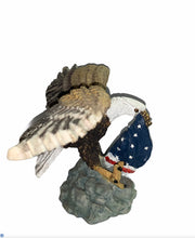 Load image into Gallery viewer, Eagle carrying American Flag