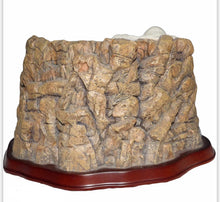 Load image into Gallery viewer, Mount Rushmore by Danbury Mint