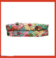 Load image into Gallery viewer, Vera Bradley Tropical Silk Handbag