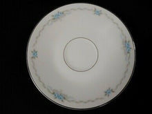 Load image into Gallery viewer, Style House Corsage Fine China